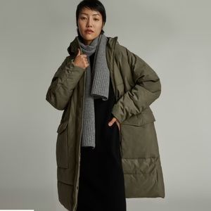 Everlane renew long puffer olive green xxs